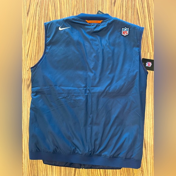 NFL Broncos vest size M - Picture 5 of 5